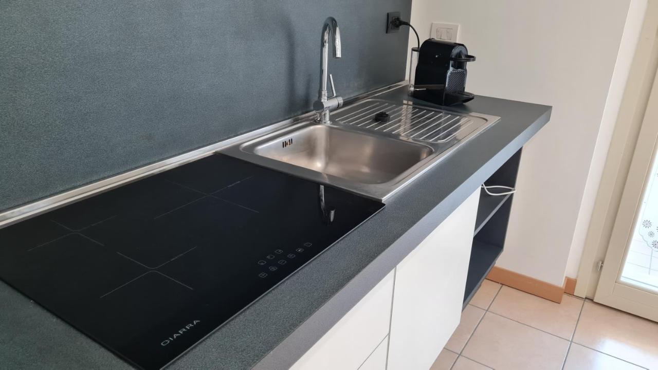 Appartamento Quadrivium Castelnuovo del Garda Ngoại thất bức ảnh