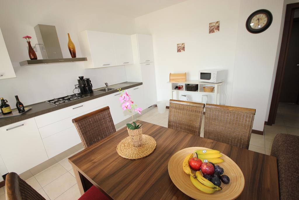 Appartamento Quadrivium Castelnuovo del Garda Phòng bức ảnh